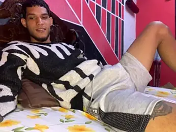 tanned_boy webcam model stream image