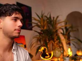 noha_miler webcam model stream image