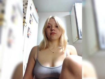 Ivanna0328 webcam bongacams model stream image