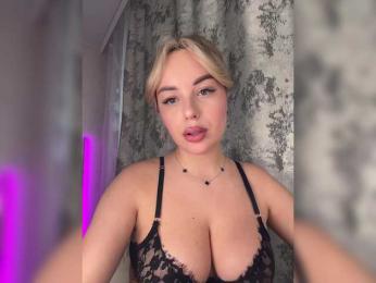 Mila-m webcam bongacams model stream image