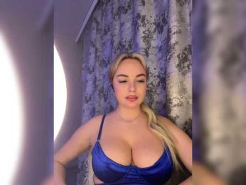 Mila-m webcam bongacams model stream image