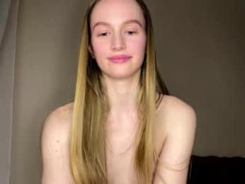 antionettepulgarin webcam chaturbate model stream image