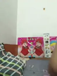 826687 webcam model stream image