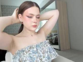 torinova webcam chaturbate model stream image