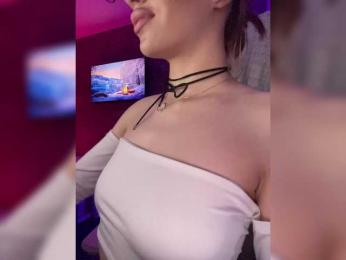 HotGirlEva webcam model stream image