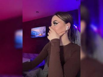 HotGirlEva webcam model stream image