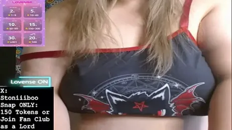 Stoniiiboo webcam model stream image