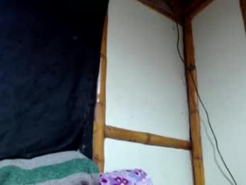 miahells webcam model stream image
