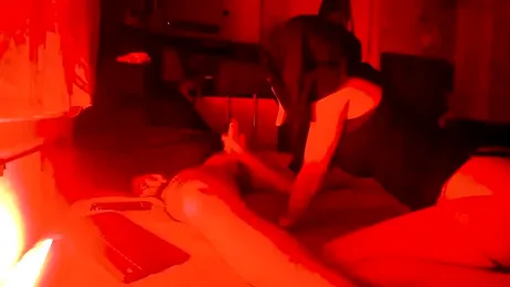 SilentScreamsVan- webcam model stream image