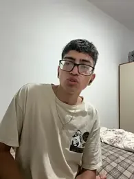 TylerWhite_ webcam model stream image