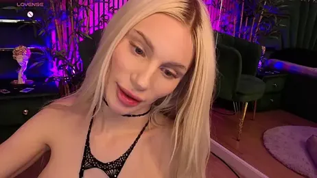 BarbieKara webcam stripchat model stream image