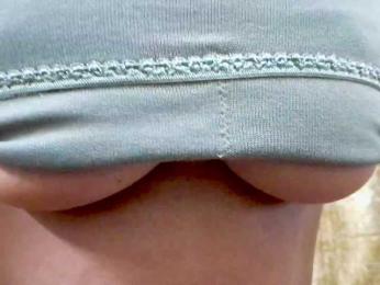 Nidhilove webcam model stream image