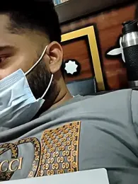 BeardKingo webcam stripchat model stream image