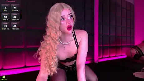 RoxyKyper webcam model stream image