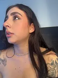 sharlot24 webcam model stream image
