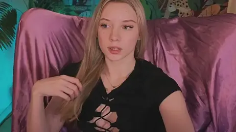 katt__y webcam model stream image