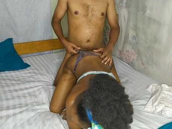 AmelieAndJames0919 webcam bongacams model stream image