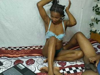 AmelieAndJames0919 webcam bongacams model stream image