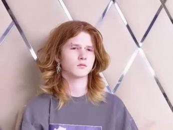 zaynginger webcam chaturbate model stream image