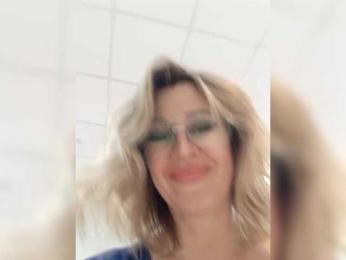 LagoonJoy webcam bongacams model stream image