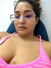 BrendaGirs webcam model stream image