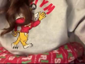 fantasyella webcam model stream image