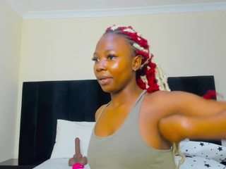 cutie-bootie webcam camsoda model stream image