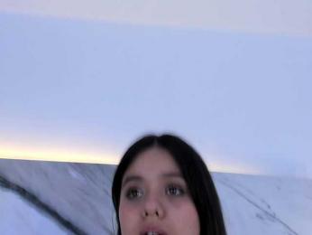 thamiina webcam model stream image