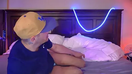 CloudyHungSoCal webcam model stream image