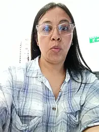 Violeta-Stationery_7 webcam model stream image