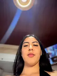 Sofia_Collins- webcam model stream image