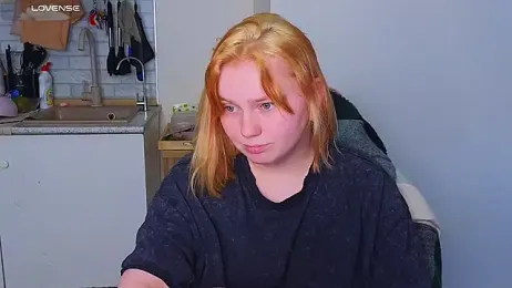 soft_focus webcam stripchat model stream image