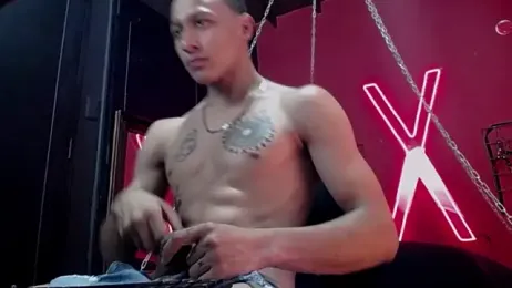 thomasjones_ webcam model stream image