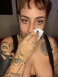 name_less_lulu webcam model stream image