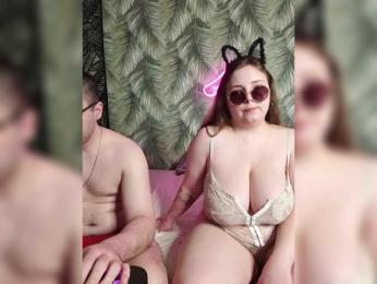 Red-rooms webcam model stream image