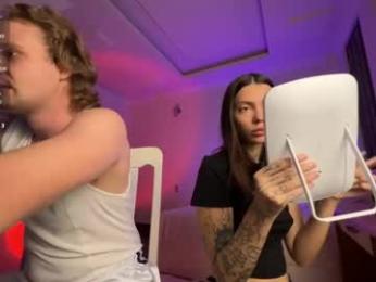 treezyny webcam model stream image