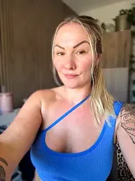 NastyMilf_ webcam model stream image