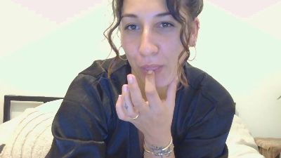 Lyly_laurensaa webcam model stream image