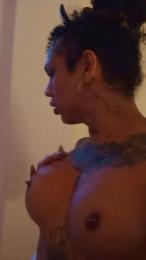 Nickytf29trns webcam model stream image