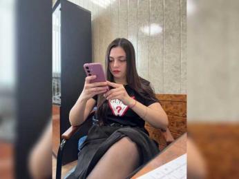 LustySass webcam bongacams model stream image