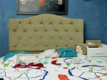 KateandTanisha webcam bongacams model stream image