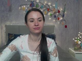 Kara Bliss webcam model stream image