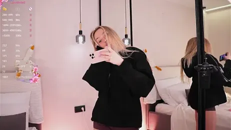 HollisBeckett webcam model stream image
