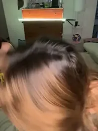 LeaGambit__ webcam model stream image