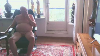 Exhib070 webcam cam4 model stream image