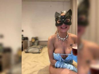 Pusydiamond webcam bongacams model stream image