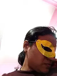 Gullapi webcam model stream image