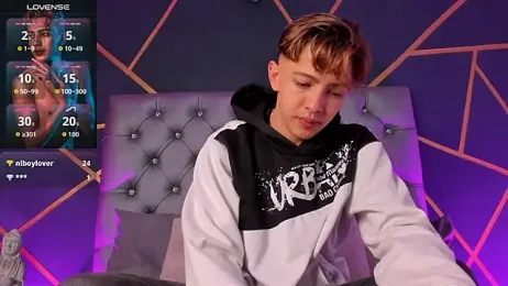 Lian_Miller1_ webcam stripchat model stream image