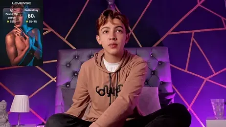 Lian_Miller1_ webcam model stream image