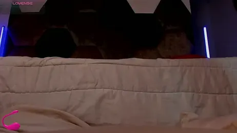 Latrellx7 webcam model stream image